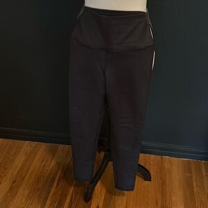 Alo Yoga Airlift 7/8 leggings